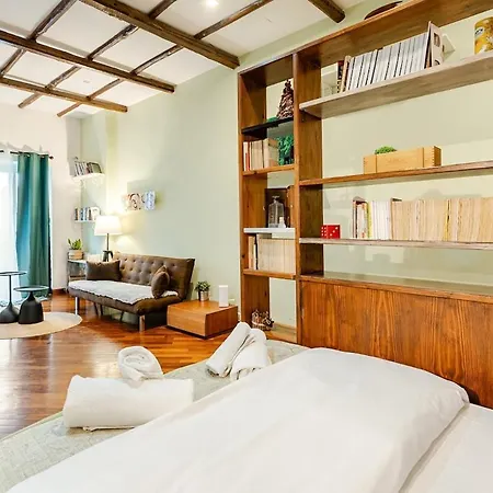 Rione Monty Balcony Рим